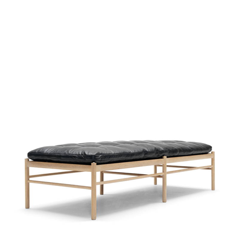 OW150 Daybed, OW150 Daybed Designed by Ole Wanscher 