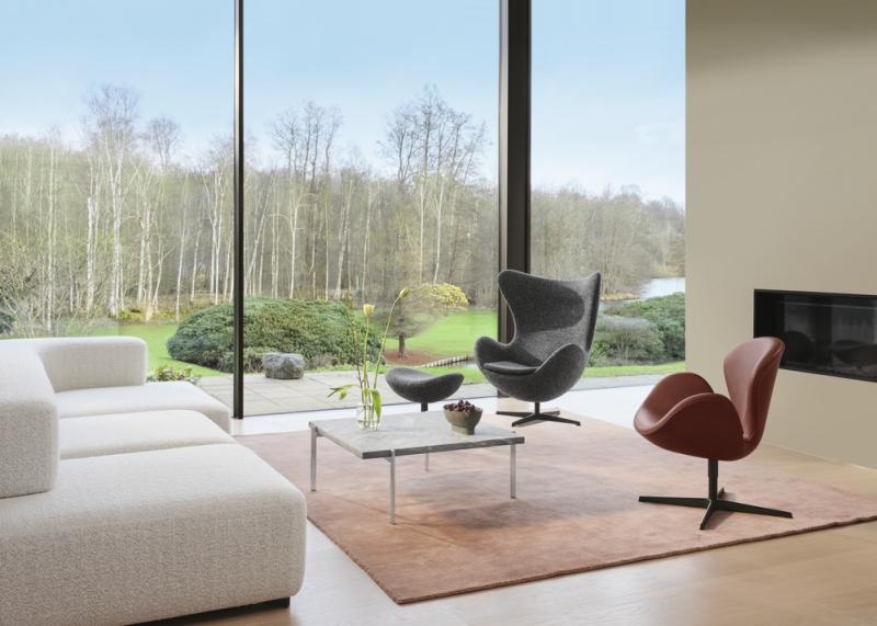 Swan Chair designed by Arne Jacobsen, Fritz Hansen Swan Chair, Arne Jacobsen Swan chair 