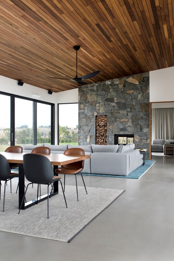 Canberra House, House of the year Canberra, House of the year Canberra 2019, Canberra home, Canberra furniture, Residential project Canberra, Gubi beetle chair 